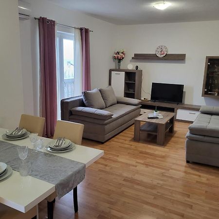 Apartmani Goga 斯塔利格拉德-帕克利尼卡 外观 照片