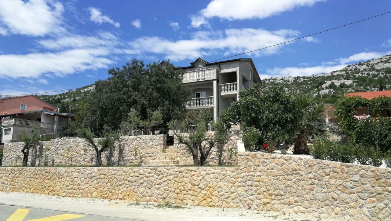 Apartmani Goga 斯塔利格拉德-帕克利尼卡 外观 照片